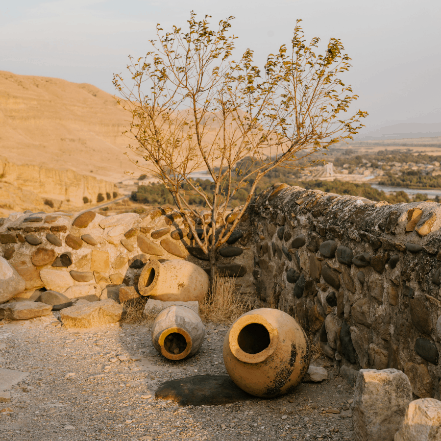 early clay pots